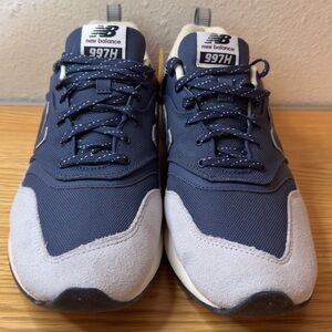 New Balance shoes - Size 11.5